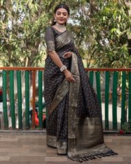 Captivating Black Color Bandhej Patola Saree Captivating Black Color Bandhej Patola Saree