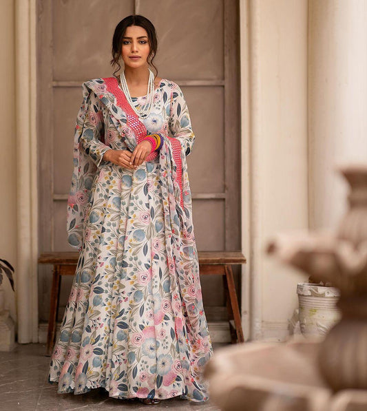 Lovely Sinon Multicolor Gown