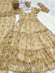 Fabulous Cream Color Zigzag Print Anarkali Suit Fabulous Cream Color Zigzag Print Anarkali Suit
