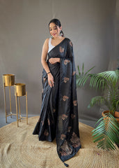 Mesmerizing Jacquard Black Color Saree Mesmerizing Jacquard Black Color Saree