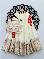 Wedding Wear Georgette White Color Lehenga Choli Wedding Wear Georgette White Color Lehenga Choli