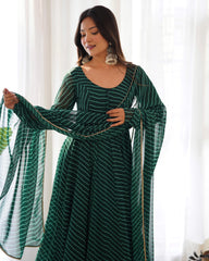 Graceful Georgette Leheriya Print Anarkali Green Color Gown With Dupatta Graceful Georgette Leheriya Print Anarkali Green Color Gown With Dupatta