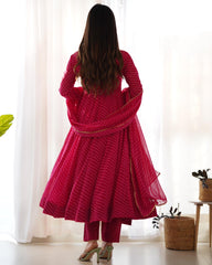Graceful Georgette Leheriya Print Anarkali Pink Color Gown With Dupatta Graceful Georgette Leheriya Print Anarkali Pink Color Gown With Dupatta