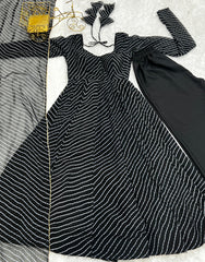 Graceful Georgette Leheriya Print Anarkali Black Color Gown With Dupatta Graceful Georgette Leheriya Print Anarkali Black Color Gown With Dupatta
