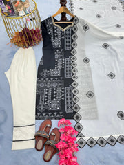 Peaceful Digital Print With Work Black Color Salwar Suit Peaceful Digital Print With Work Black Color Salwar Suit