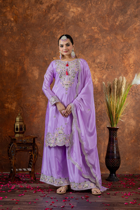 Stunning Chinon Silk Lavender Color Color Palazzo Suit
