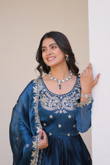 Occasion Wear Burberry Silk Teal Blue Color Gown Occasion Wear Burberry Silk Teal Blue Color Gown