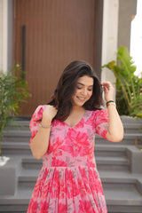 Exclusive Georgette V Neck Peach Color Gown Exclusive Georgette V Neck Peach Color Gown