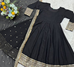 Attractive Rayon Cotton Black Color Gown Attractive Rayon Cotton Black Color Gown