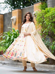 Wonderful Silk Cream Color Anarkali Gown Wonderful Silk Cream Color Anarkali Gown