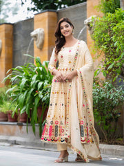 Wonderful Silk Cream Color Anarkali Gown Wonderful Silk Cream Color Anarkali Gown