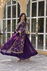 Wonderful Embroidered Work Pink Color Gown With Heavy Dupatta (Copy) Wonderful Embroidered Work Pink Color Gown With Heavy Dupatta (Copy)