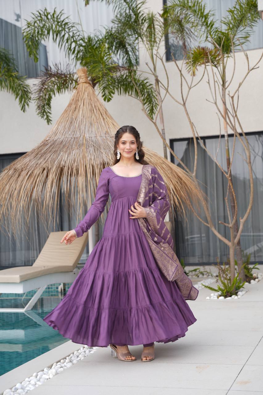 onion purple colour dress pink purple color dress Plum Purple and Onion pink Color Gradient Gown. www.liandli.in