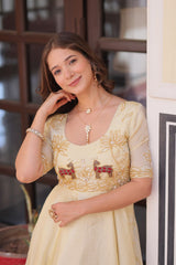 Designer Gold Crush Cream Color Exclusive Gown Designer Gold Crush Cream Color Exclusive Gown