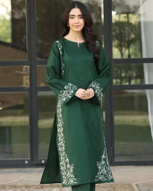 Demanding Silk Green Color Embroidery Work Salwar Suit