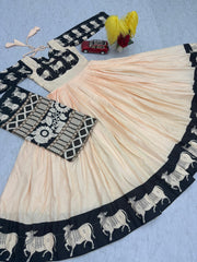 Ravishing Peach Rayon Cotton Kalamkari Print Gown