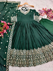 GoodLooking Chinon Silk Green Color Gown