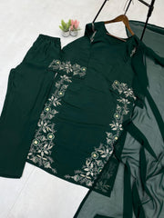Demanding Silk Green Color Embroidery Work Salwar Suit