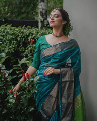 Demanding Rich Pallu Rama Color Saree