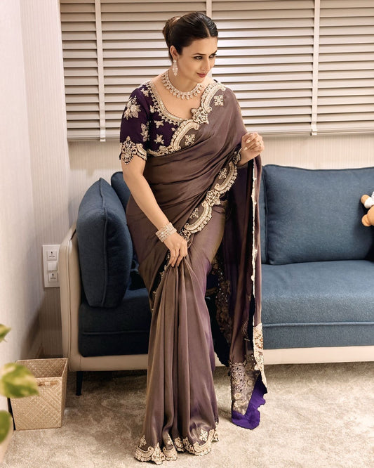 Gold Weaving Onion Color Awesome Silk Saree