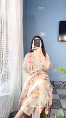 Pretty Digital Print White Color Salwar Suit