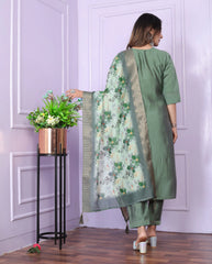 Gorgeous Pista Green Hand Work Kurti Set With Organza Dupatta