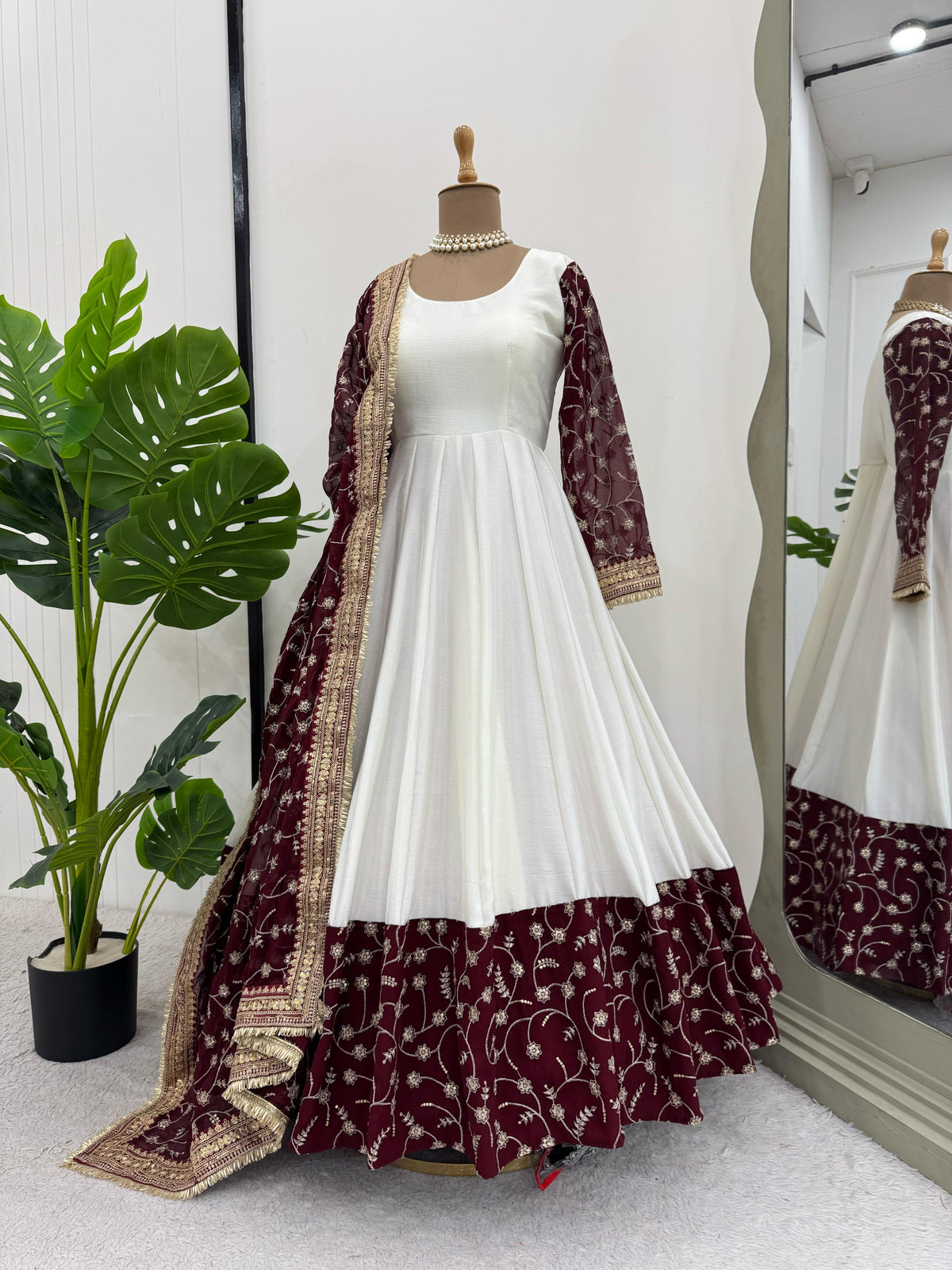 Function Wear Sequence Work White Color Gown