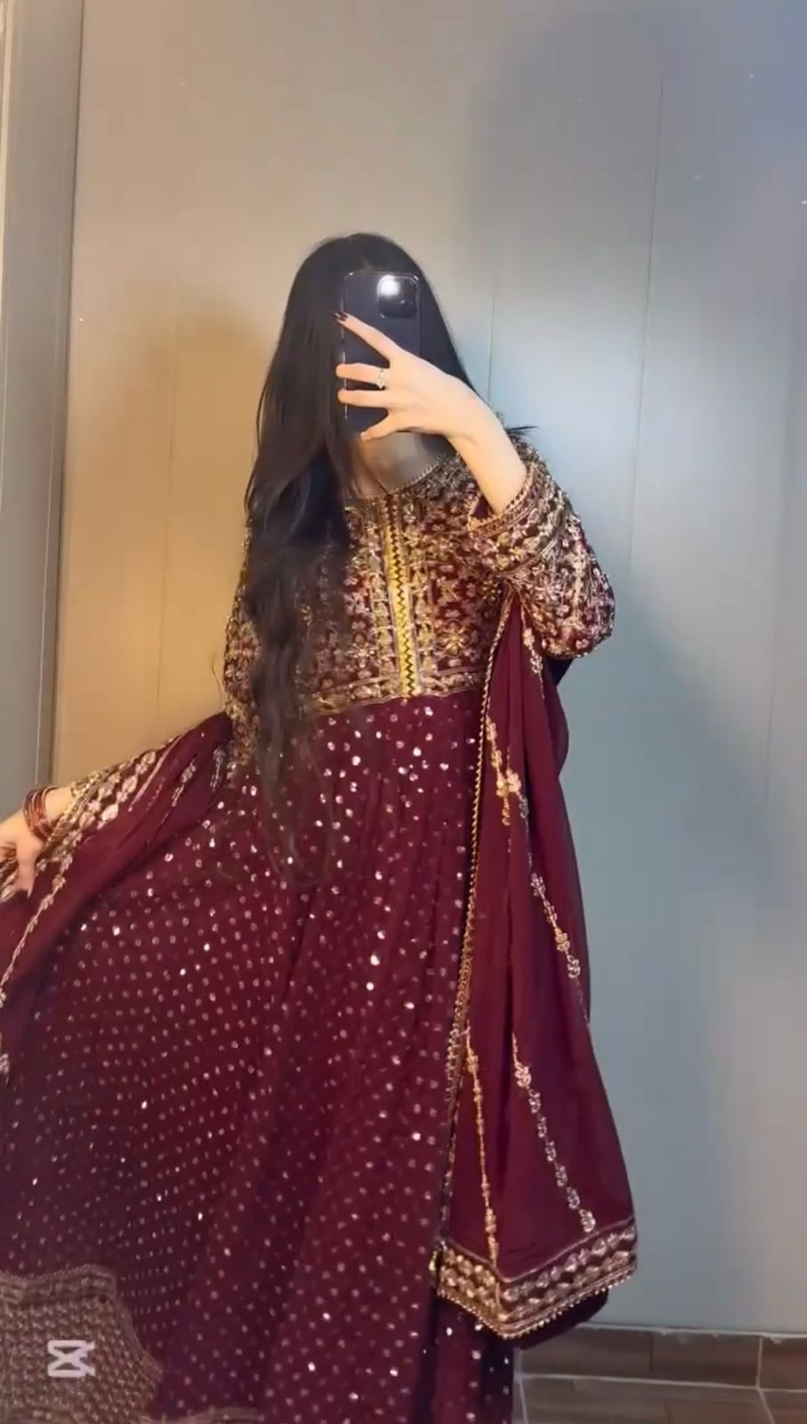 Fashionable Gorgette Maroon Color Gown