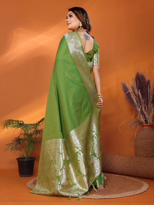 Luxuriant Banarasi Silk Perrot Color Saree