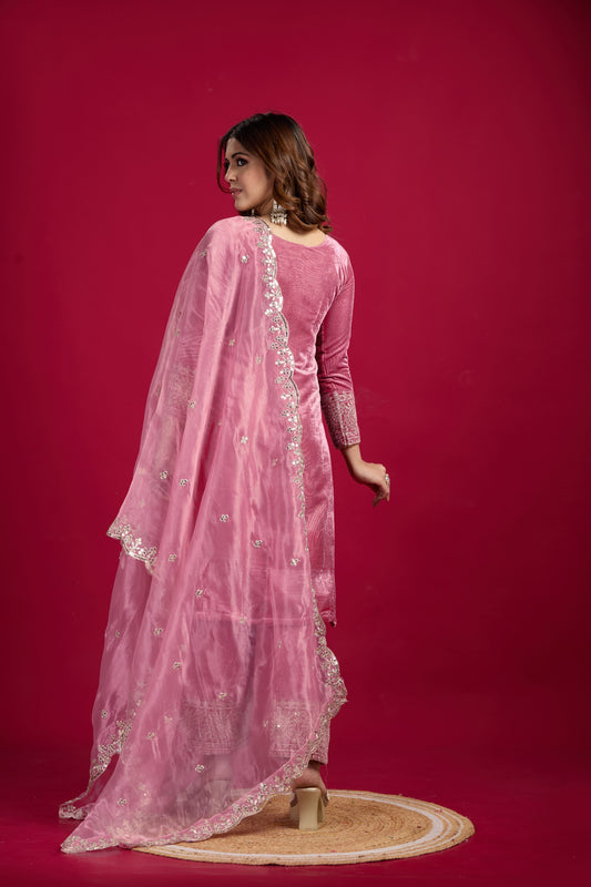 Function Wear Velvet Pink Color Salwar Suit With Duptta