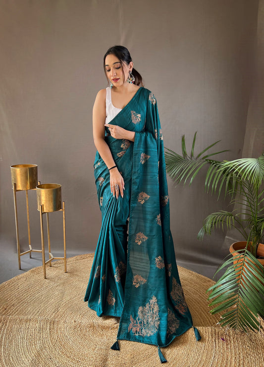 Mesmerizing Jacquard Rama Color Saree