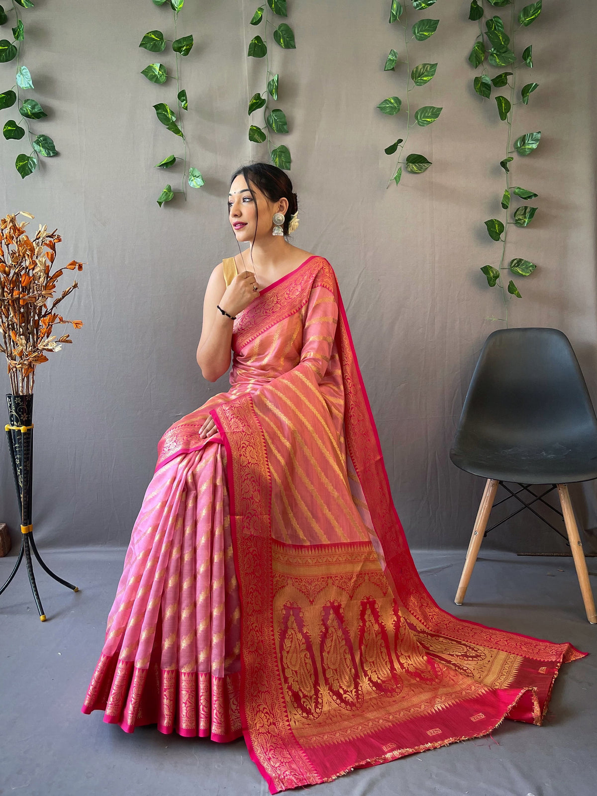 Festive Wear Pink Color Organza Rich Pallu Saree