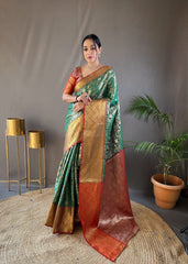 Wonderful Green Color Contrast Weaving Pallu Silk Saree