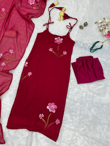Preferable georgette U Neck Red Color Kurta Set