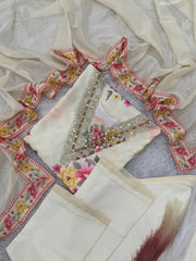 Pretty Digital Print White Color Salwar Suit