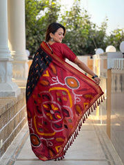 Black Color Patola Weaving Border Alluring Silk Saree