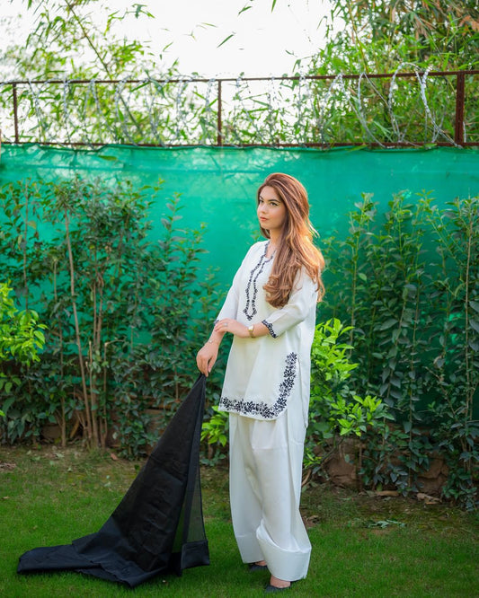 Fantastic Roman Silk White Color Salwar Suit