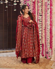 Gorgeous Soft Cotton Red Color Gown