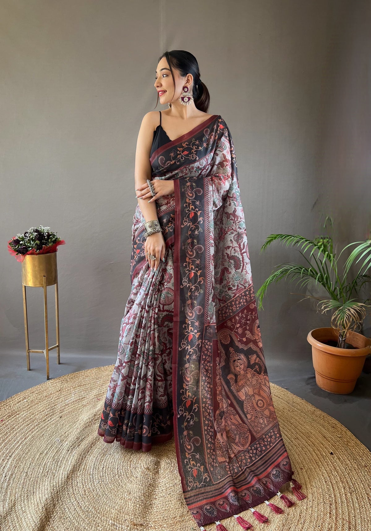 Unique Italian Digital Print Cotton Grey Color Saree