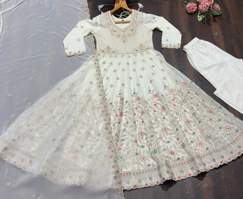Elegant White Embroidered Work Anarkali Suit