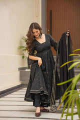 Presenting Chex Digital Printed Black Color Gown