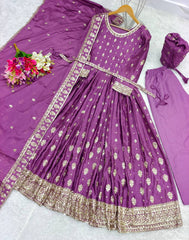 Elegant Chinnon Silk lavender Color Gown