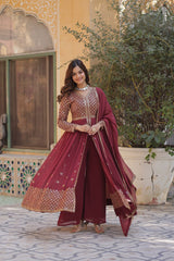 Preferable Georgette Pink Color Top With Bottom