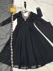 Graceful Black Color Anarkali Gown