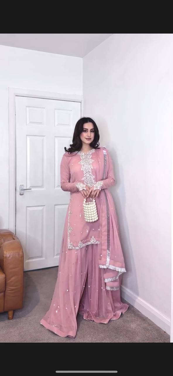 Glimmering Georgette Peach Color Palazzo Suit
