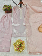 Punjabi Style Peach Color Salwar Suit