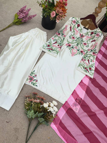 Luxury White Color Pakistani Salwar Suit
