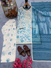 Delightful Digital Print White Color Salwar Suit