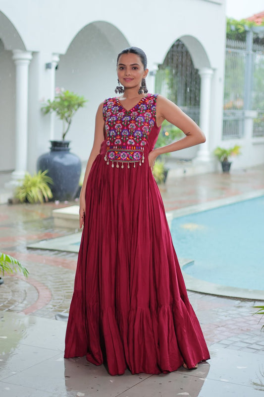 Navratri Special Thread With Mirror Work Maroon Gown