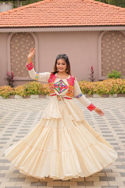 Navratri Wear Alluring White Cotton Gamthi Work Lehenga Choli With Koti